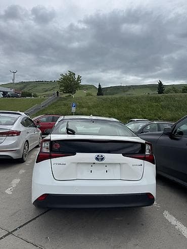 тойота прикс: Toyota Prius: 2020 г., 1.8 л, Автомат, Гибрид, Хэтчбэк — 4