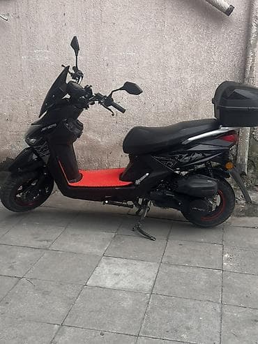jet moto: Скутер Jet Moto (бензиновый) - Спортивный городской скутер в чёрном — 4