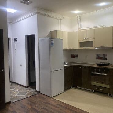 прадаю квартиру район филармония: 1 комната, 37 м², 1 этаж, Старый ремонт — 2