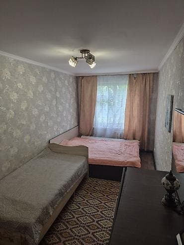 без хозяин: 3 комнаты, 58 м², 104 серия, 2 этаж, Старый ремонт — 4