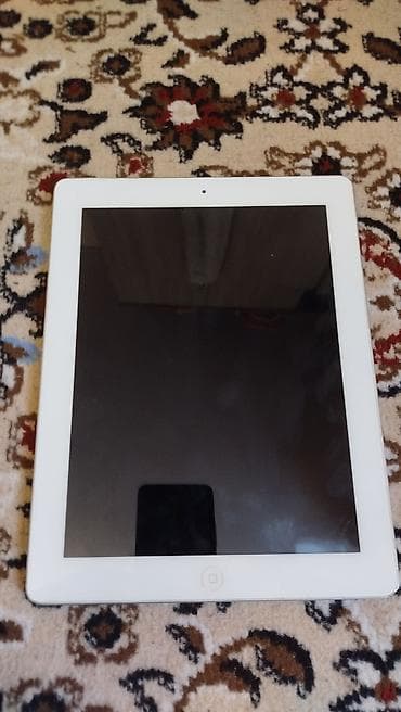 Планшеты: Планшет, Apple, память 32 ГБ, 9" - 10", Wi-Fi, Классический цвет - Белый — 1