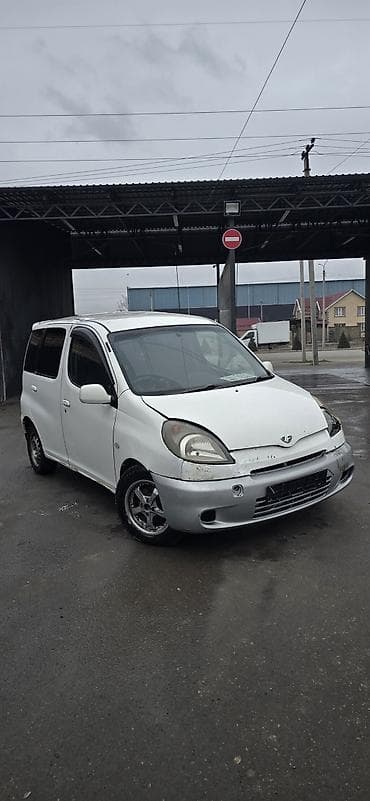 авто телешка: Toyota Funcargo: 2001 г., 1.3 л, Автомат, Бензин, Минивэн — 7