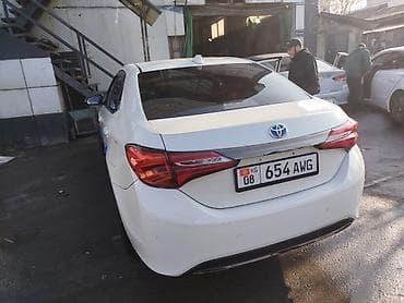 Kia: Toyota Corolla: 2021 г., 1.8 л, Автомат, Гибрид, Седан — 3