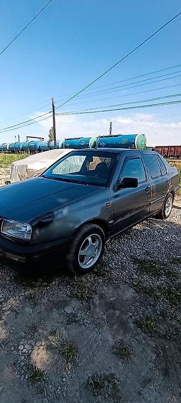 lite ace: Volkswagen Vento: 1993 г., 1.8 л, Механика, Бензин, Седан — 8