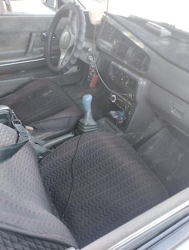 tayota progres: Mazda 626: 1991 г., 2 л, Механика, Бензин, Седан — 5