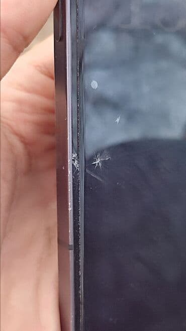 я ищу телефон: Nothing, Phone 1, Б/у, 256 ГБ, цвет - Черный, 2 SIM — 5