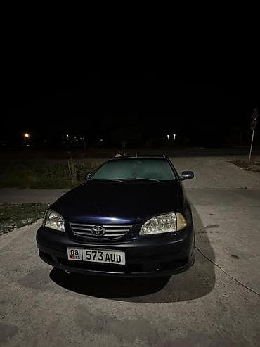 Унаа сатуу: Toyota Avensis: 2002 г., 2 л, Кол менен иштөөчү, Дизель, Хетчбек — 1