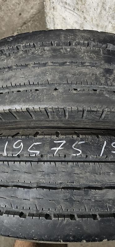 Шины 195 / 75 / R 15, Лето, Б/у, Пара, Легкий коммерческий транспорт (C/LT), Япония, Yokohama