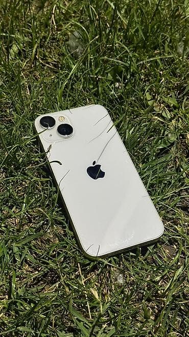 Техника и электроника: IPhone 13, Старлайт — 1