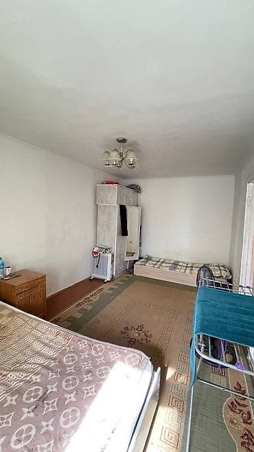 1 комната, 33 м², Индивидуалка, 3 этаж, Требуется ремонт — 2