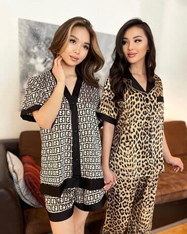 белая ночная сорочка: Пижама, Атлас, На пуговицах, XS, XL, L — 3