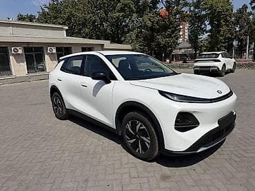 Транспорт: Changan Qiyuan Q05: 2026 г., 1 л, Робот, Электромобиль, Кроссовер — 3