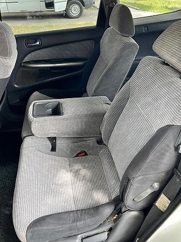 e53 amg: Honda Stream: 2001 г., 1.7 л, Автомат, Газ, Минивэн — 8