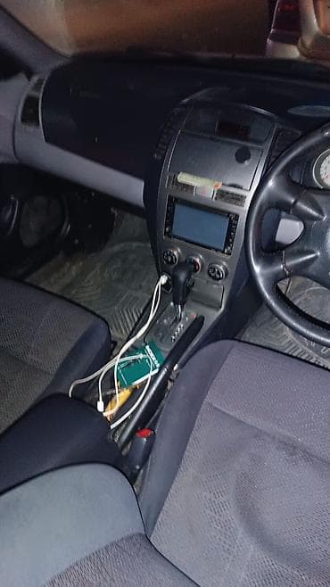 Nissan Wingroad: 2004 г., 1.6 л, Автомат, Бензин, Универсал