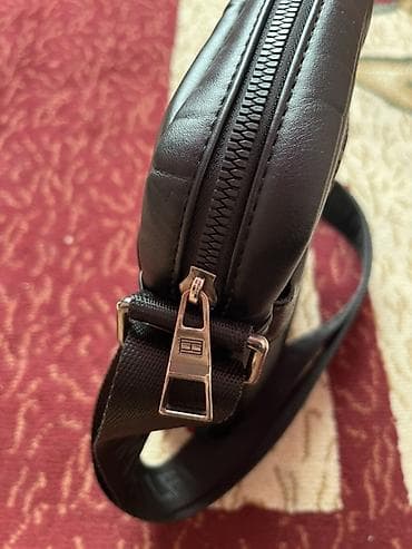косметичка сумка: Барсетка, Tommy Hilfiger, Материал: Экокожа, Застежка на молнии, Б/у — 5