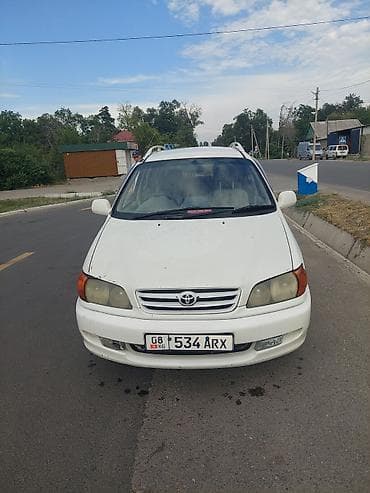 Toyota Ipsum: 2000 г., Автомат, Бензин, Минивэн — 1