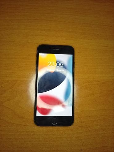 appl: IPhone 7, Б/у, 32 ГБ, Черный, 100 % — 1