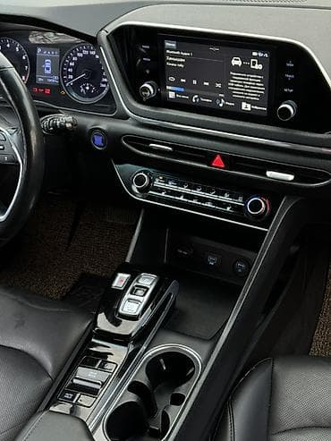 sanat: Hyundai Sonata: 2020 г., 2 л, Автомат, Газ, Седан — 7