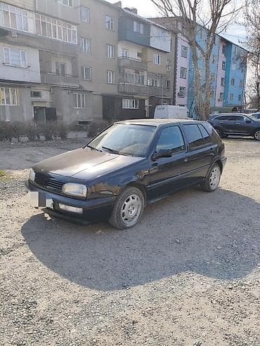 Транспорт: Volkswagen Golf: 1993 г., 1.8 л, Кол менен иштөөчү, Бензин, Хетчбек — 5