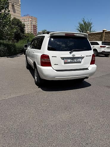 Toyota Highlander: 2004 г., 2.4 л, Автомат, Бензин, Кроссовер — 6