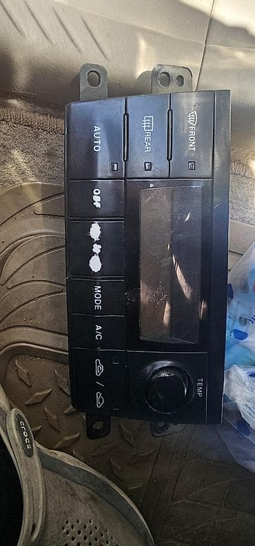 Блок климат контроля Mazda
