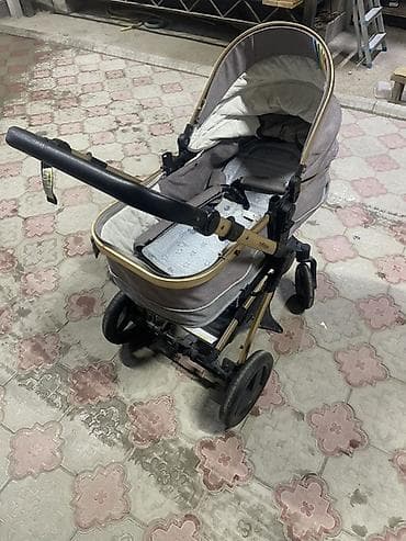 chicco echo: Коляска, Другой бренд, цвет - Коричневый, Б/у, Самовывоз — 2