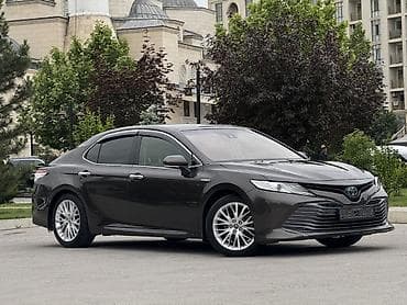 машы: Toyota Camry: 2019 г., 2.5 л, Вариатор, Гибрид, Седан — 3