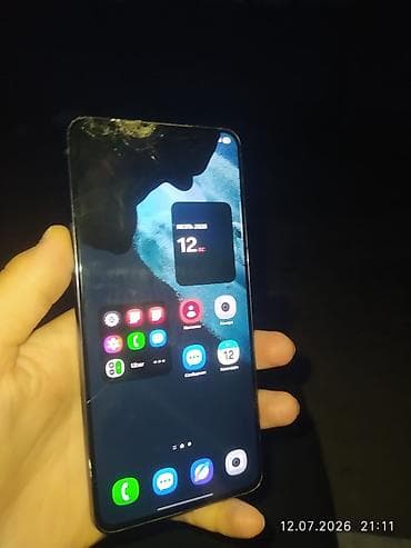 Техника и электроника: Samsung s21 5g очень хорошо работает сам пользуюсь он щас у меня руке — 5