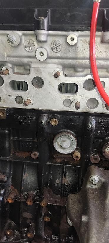 сабуфер для машины: Дизельный Mercedes-Benz 2.1 л — 4
