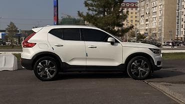 активная пена: Volvo XC (Cross Country): 2020 г., 2 л, Автомат, Бензин, Кроссовер — 7