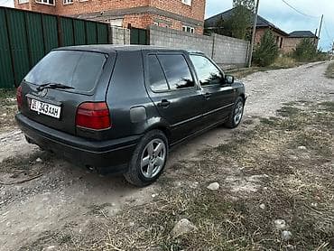 infinity fx35: Volkswagen Golf: 1993 г., 1.8 л, Механика, Бензин, Хэтчбэк — 3