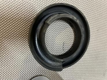 подушка амортизатора: Опорная подушка амортизатора Kia 2021 г., Оригинал — 1