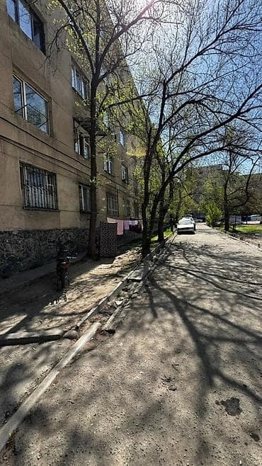 руставели: 1 комната, 15 м², Гостиничный тип, 3 этаж, Старый ремонт — 6