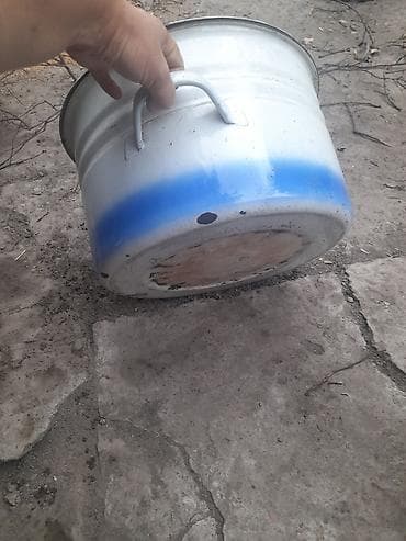 monster hight: Актуально.Продаются кастрюли 10 л- 400с,15-20 л-500 с.А также — 4