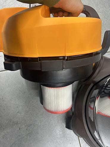 Промышленный пылесос Super Ingco 30L/1400W - Мощность: 1400 Вт —