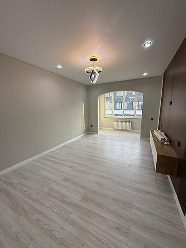 нуран: 2 комнаты, 67 м², 106 серия, 4 этаж, Дизайнерский ремонт — 1