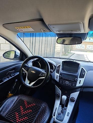 q 7: Chevrolet Cruze: 2016 г., 1.8 л, Автомат, Бензин, Седан — 4