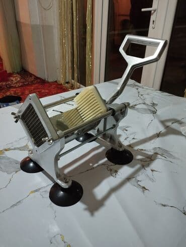 сыр идиш: Сдается в аренду морковко резка сабзи торгедигон арендага берилади — 1