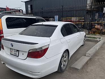 с зеркалом: BMW 5 series: 2004 г., 3 л, Автомат, Бензин, Седан — 5