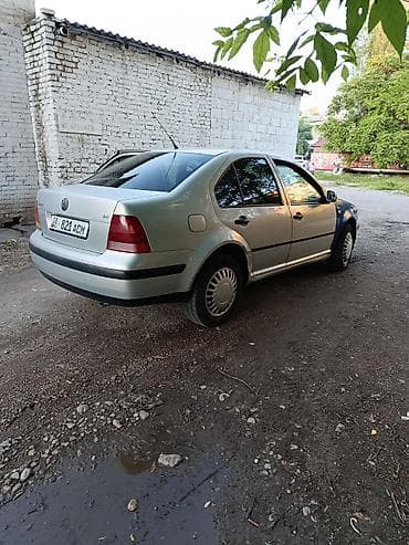 Volkswagen: Volkswagen Bora: 1999 г., 1.6 л, Кол менен иштөөчү, Бензин, Седан — 6