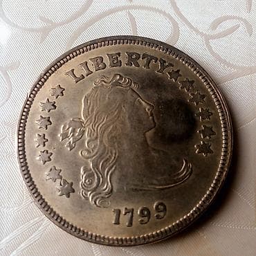 Тыйындар: Цена договорная — 2