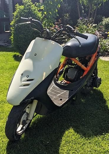 Тип скутера Honda, 50 куб. см, Бензин