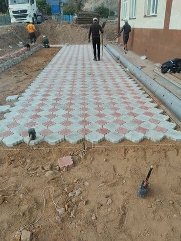 квартиры в бишкеке на долгий срок: Укладка брусчатки Гарантия, Монтаж, Бесплатная консультация Больше 6 лет опыта — 20