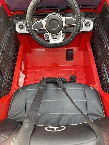 Детский электрокар, Б/у