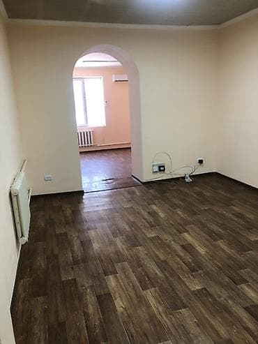 офис аренды: Аренда офисов, 38 м², 1 линия — 4