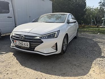 cx 9: Hyundai Elantra: 2019 г., 1.6 л, Автомат, Бензин, Седан — 2