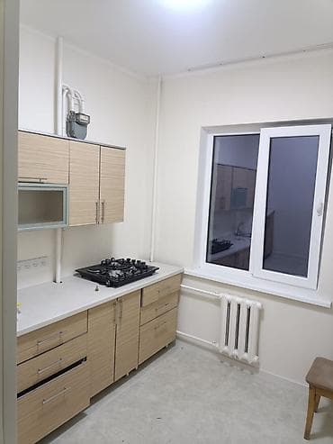 flat osh: 1 комната, 30 м², 105 серия, 3 этаж — 6