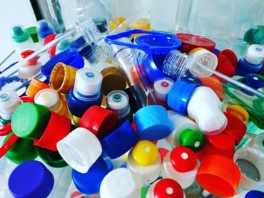 Дизайн, долборлоо: Крышки для пэт-бутылок и для 5-10 литровых бутылей. Для горловин — 12