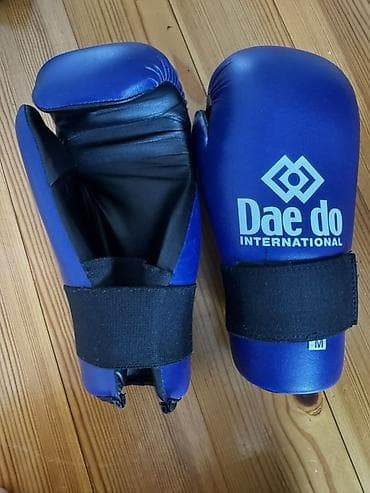 Перчатки: Перчатки для каратэ/таэквондо Dae do International, синие. - Бренд — 2