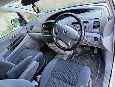 китайский минивэн купить: Toyota Estima: 2003 г., Автомат, Бензин, Минивэн — 9